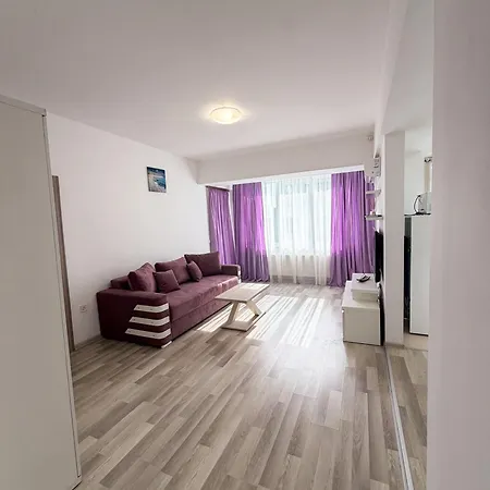 Summerland Apartament